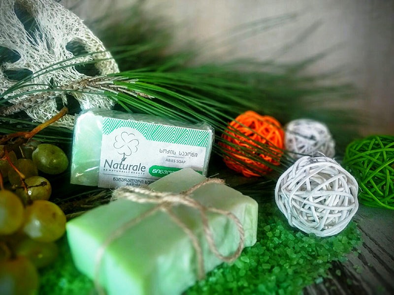 ყურძნის წიპწის საპონი სოჭის ზეთით