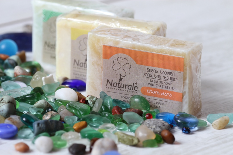 ნატურალური საპონი ნიმის ზეთით